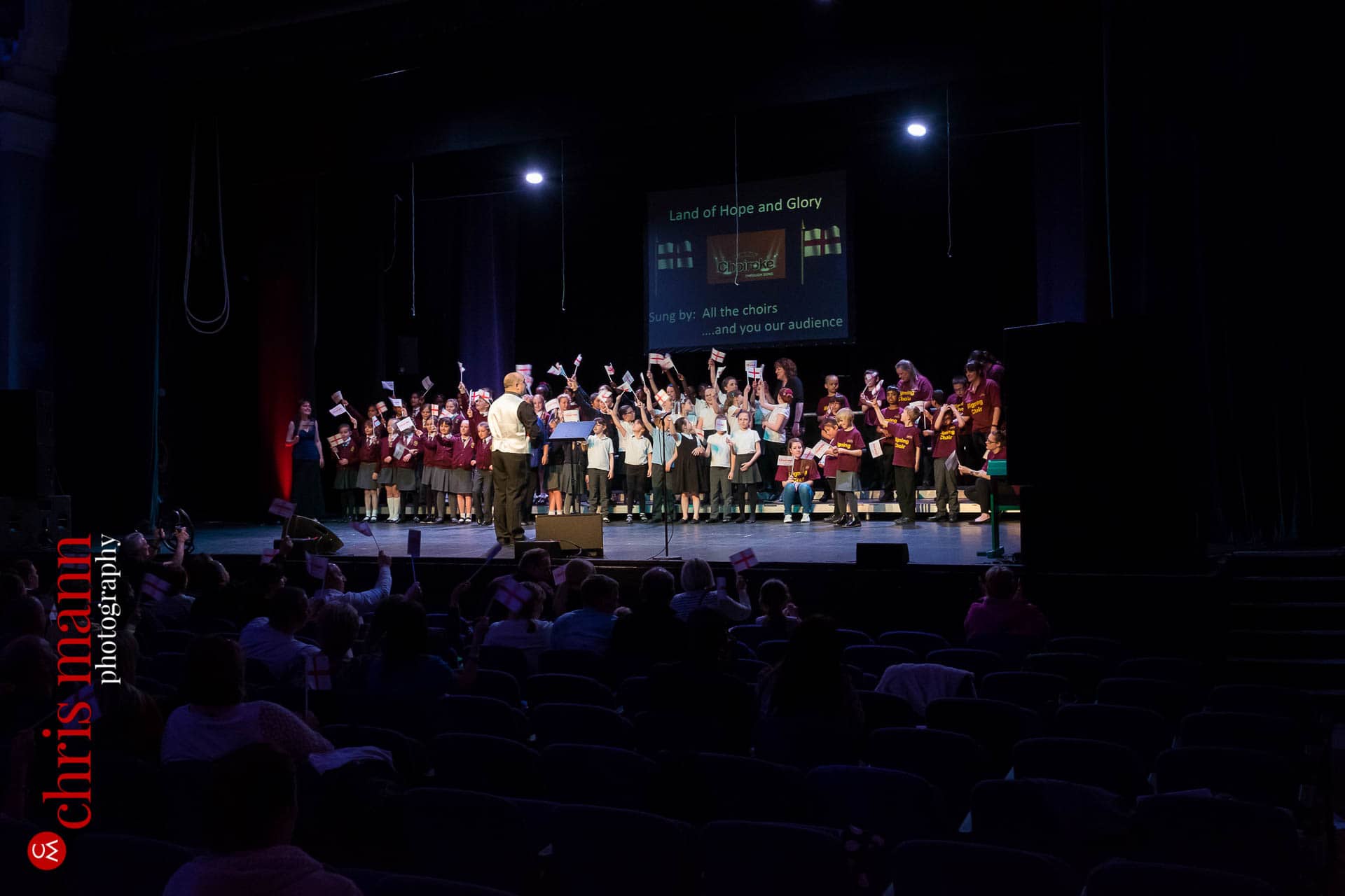 Choiroke-2016-concert-Dorking-Halls-024