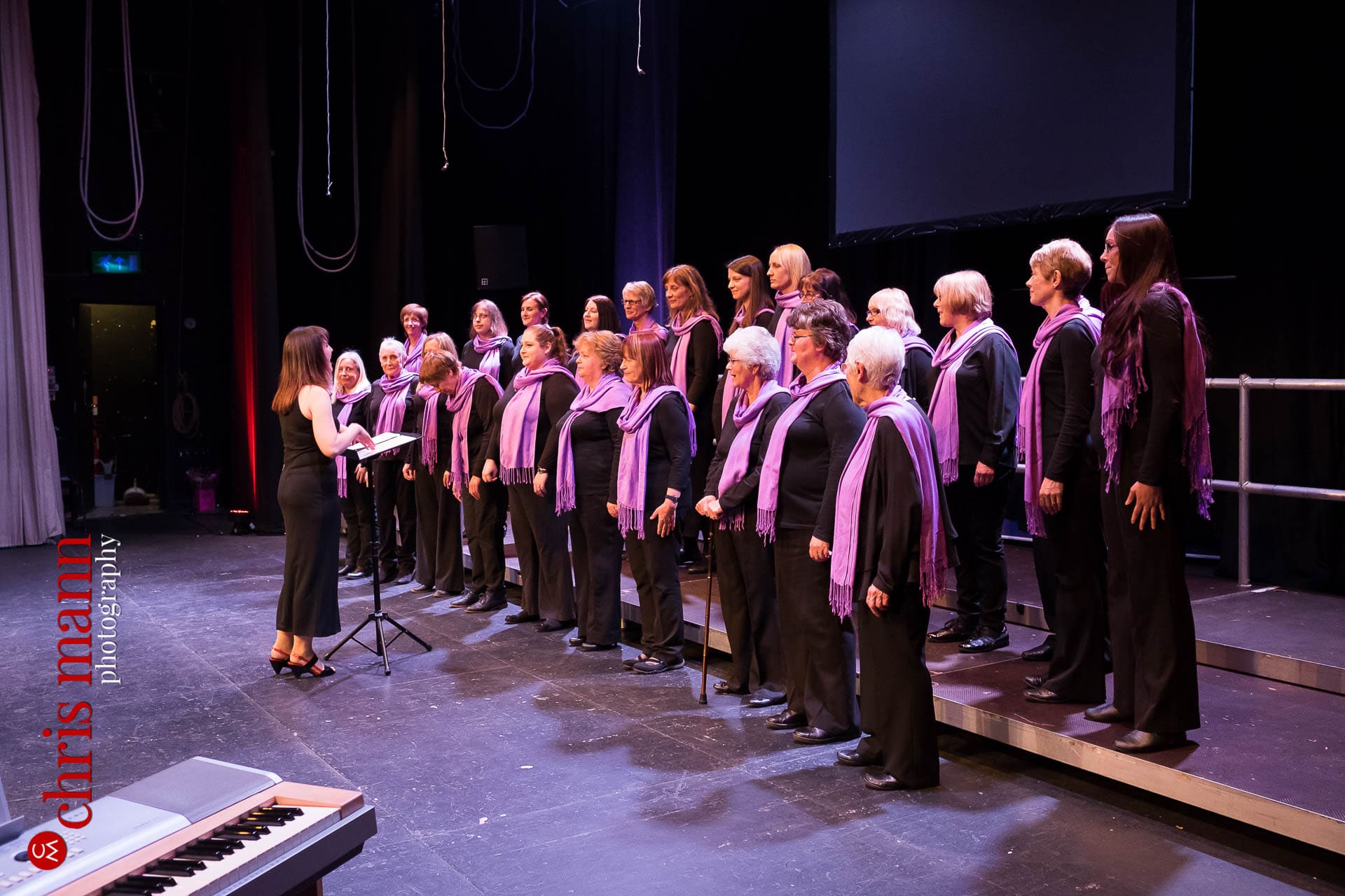 Choiroke-2016-concert-Dorking-Halls-075