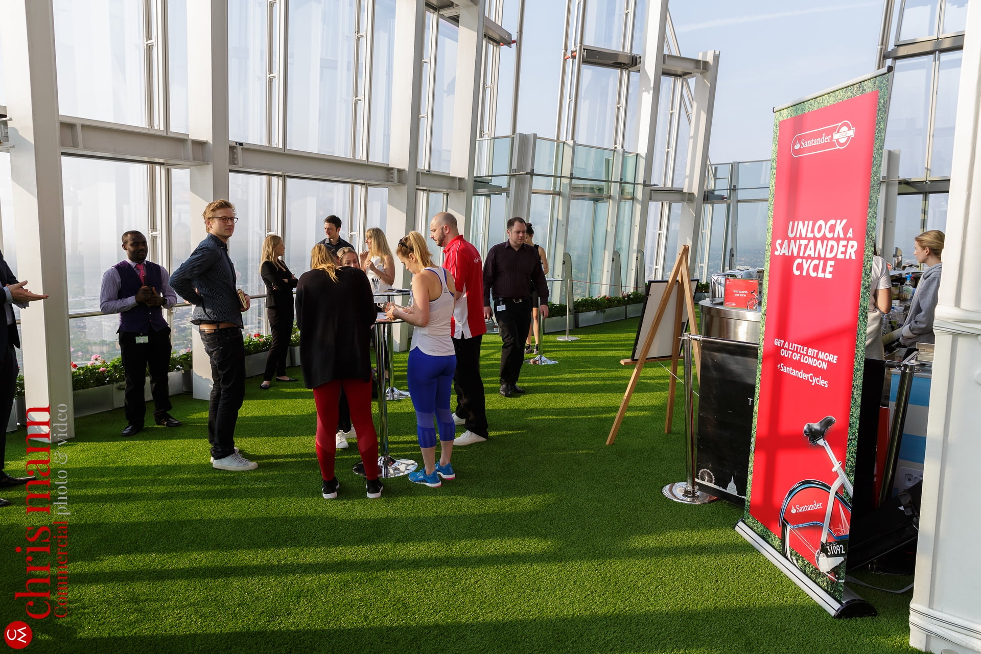 Santander-Cycles-spin-up-class-The-Shard-007