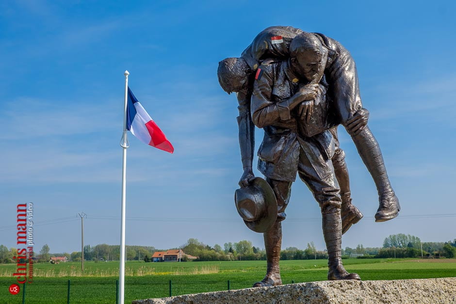 The "Cobbers" statue of Sgt. Simon Fraser carrying a wounded colleague.
